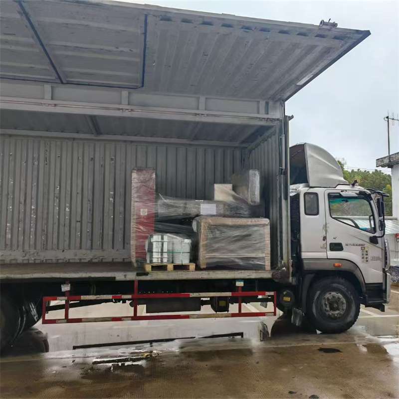 武侯区富蕴县物流专线：打通运输新通道